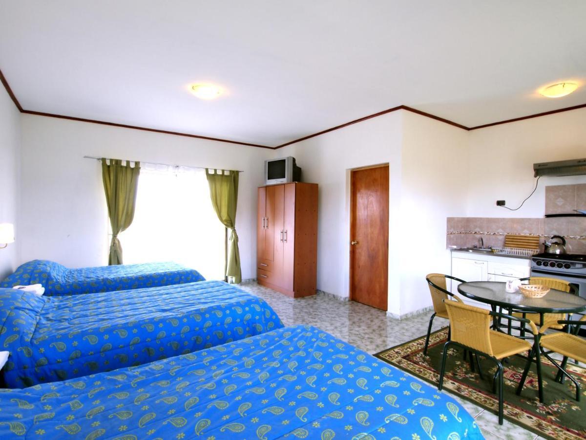 Cabanas Honu Nui Villa Hanga Roa Room photo